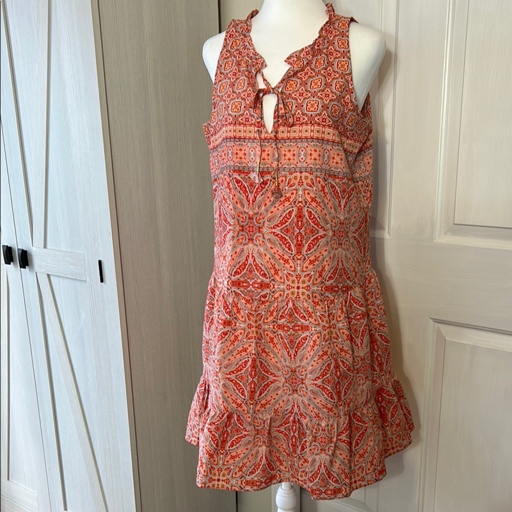 Sanctuary Sleeveless Mini Dress in Coral and Cream Paisley